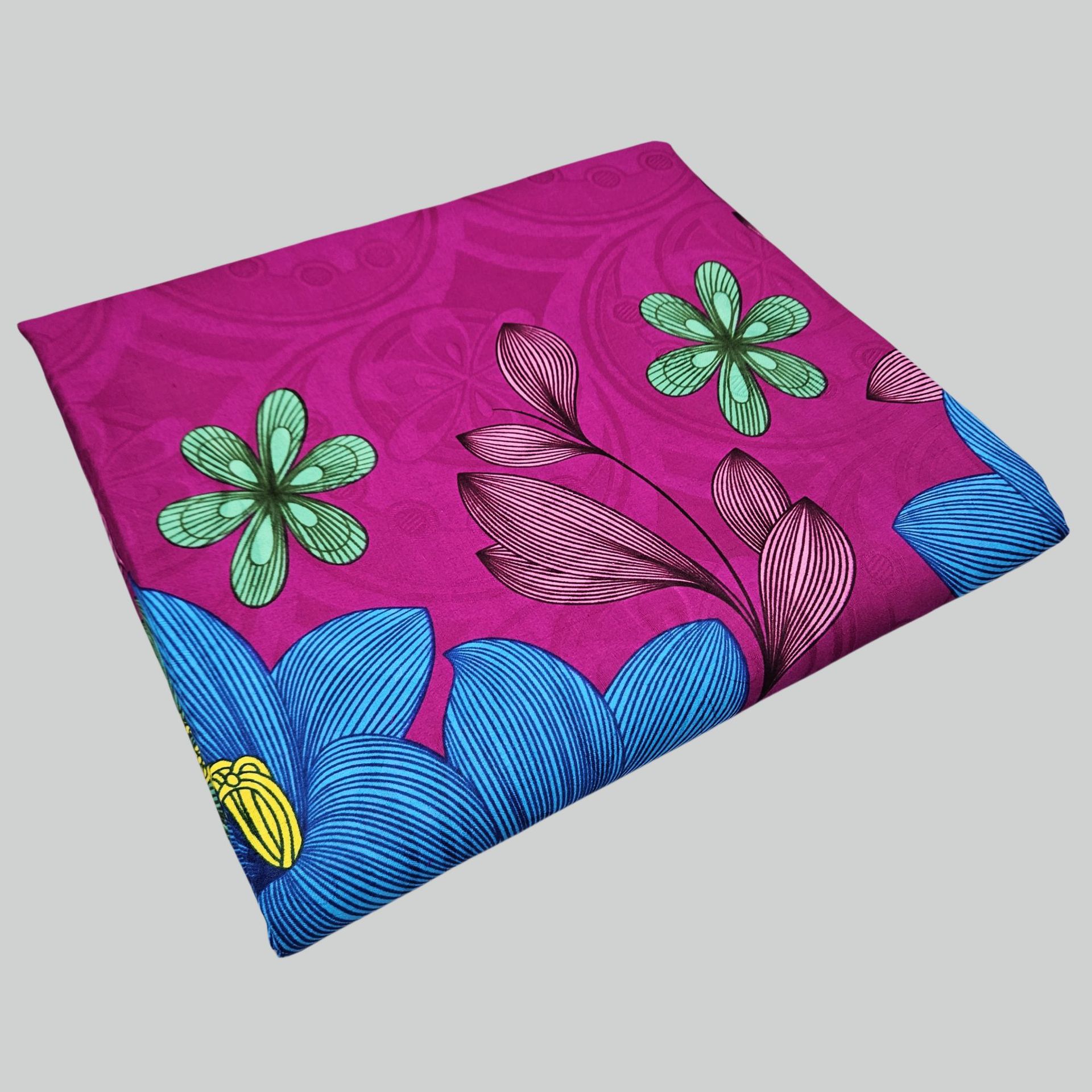 Blumenmuster auf lila blauer B – Sewing Batik Fabric Bewertung und Preis